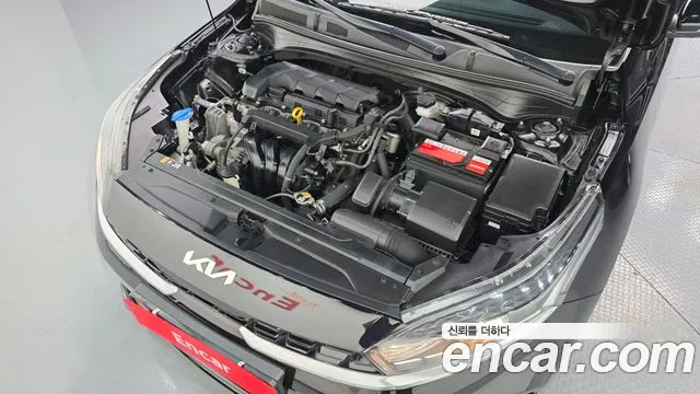 Kia K3 Generation 2 — Фото автомобиля 6