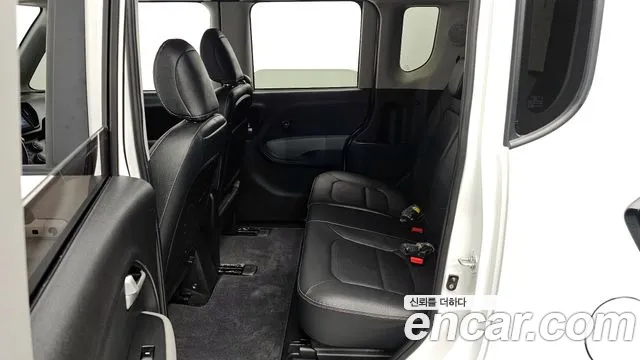 Kia RAY Новый Kia Ray Prestige — Фото автомобиля 12