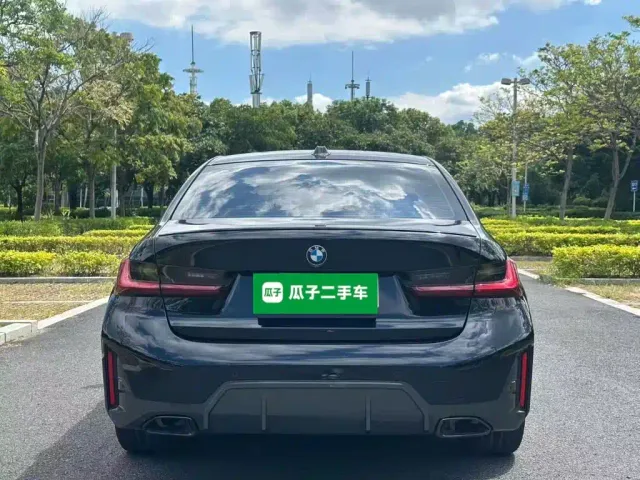 BMW 3 Series — Фото автомобиля 5