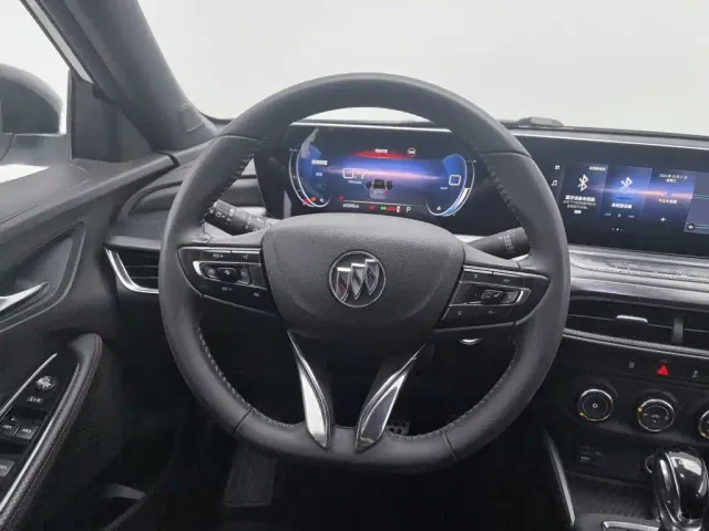 Buick Verano — Фото автомобиля 11