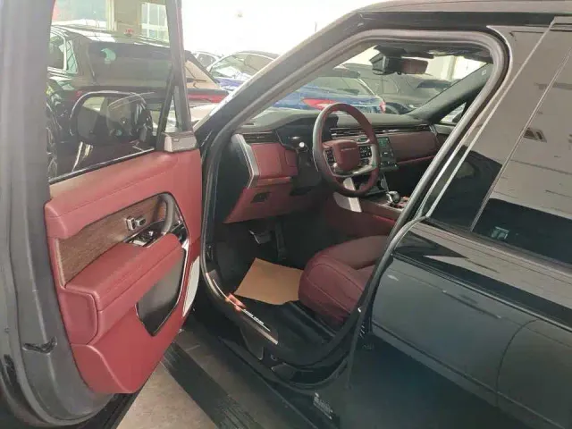 Land Rover Range Rover — Фото автомобиля 6