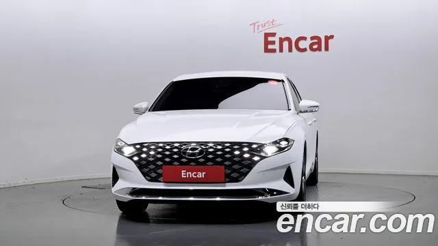 Hyundai Grandeur — Фото автомобиля 3