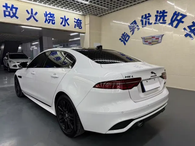 Jaguar XEL — Фото автомобиля 12