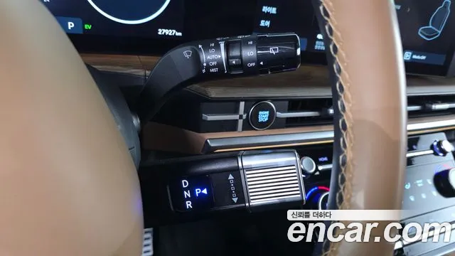 Hyundai Santa Fe MX5 — Фото автомобиля 12