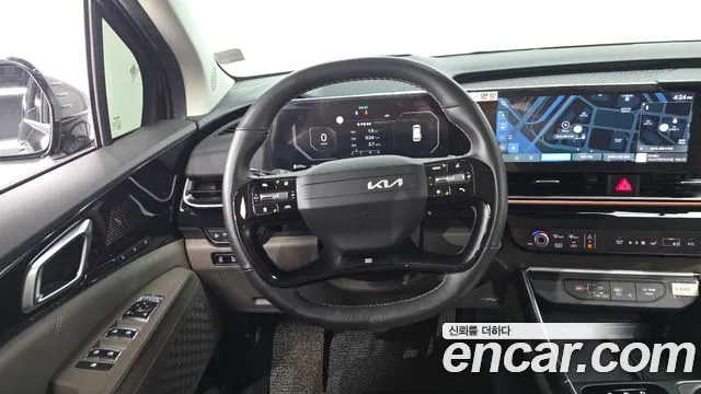 Kia Carnival Generation 4 — Фото автомобиля 11