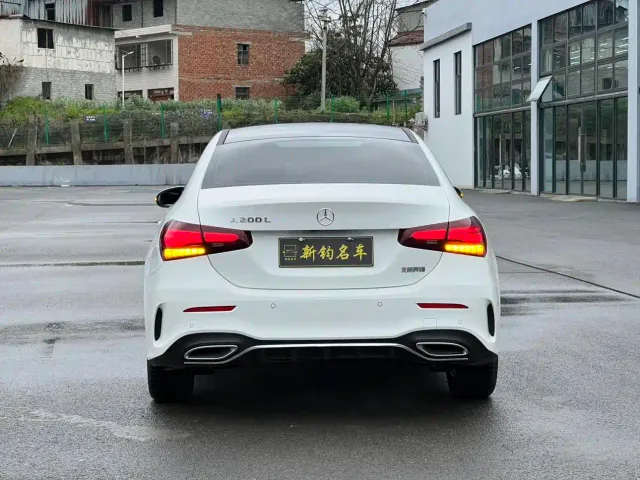 Mercedes-Benz A-Class — Фото автомобиля 16