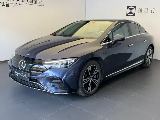 Фотография автомобиля — Mercedes-Benz EQE