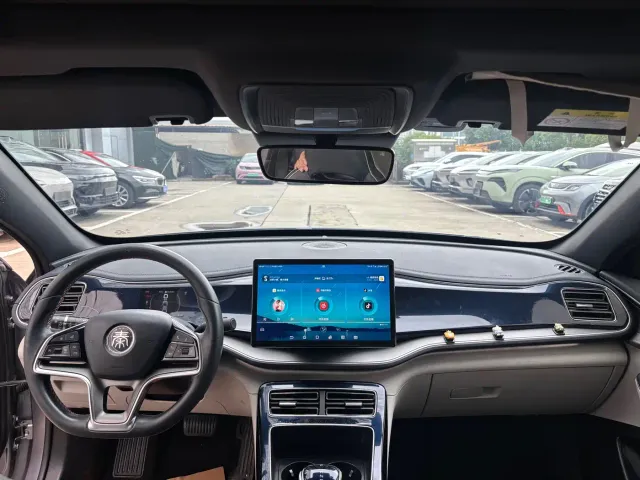BYD Qin PLUS — Фото автомобиля 11