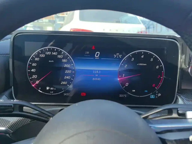 Mercedes-Benz C-Class — Фото автомобиля 11