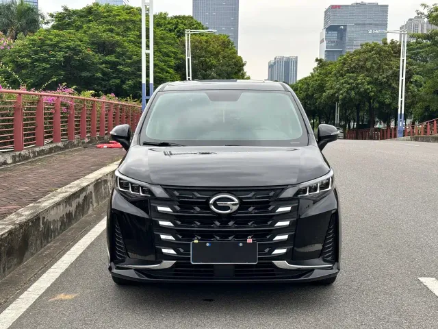 GAC Trumpchi M6 — Фото автомобиля 2