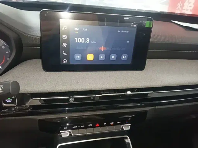 Wuling Xingchi — Фото автомобиля 12