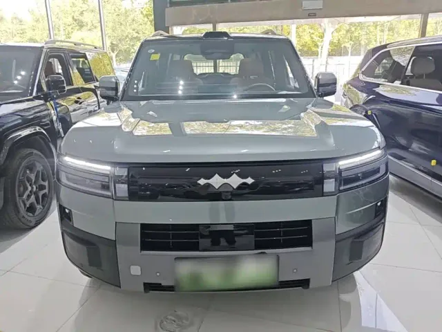 BYD FangChengBao Titanium 7 — Фото автомобиля 2