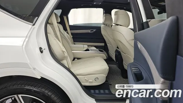 Genesis GV80 — Фото автомобиля 18