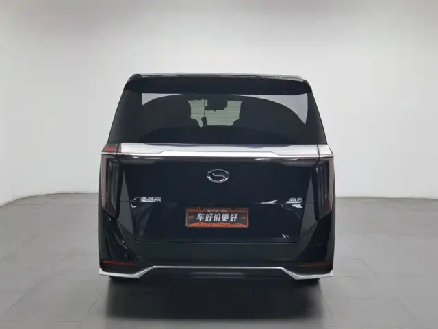 GAC Trumpchi M8 — Фото автомобиля 4
