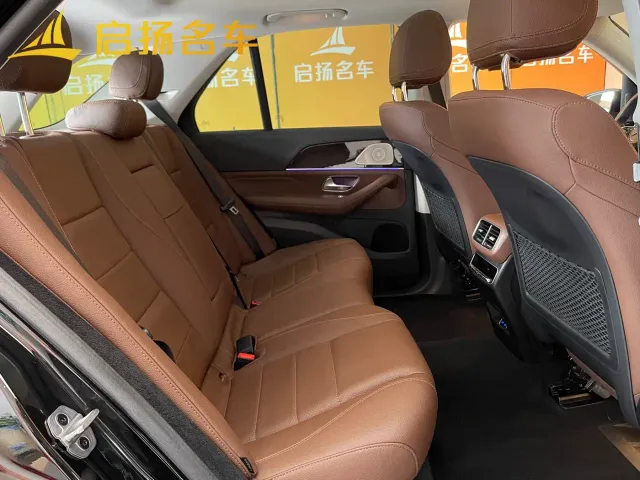 Mercedes-Benz GLE-Class — Фото автомобиля 18