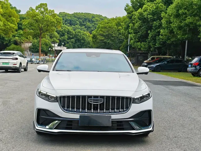 Geely Xingrui — Фото автомобиля 2