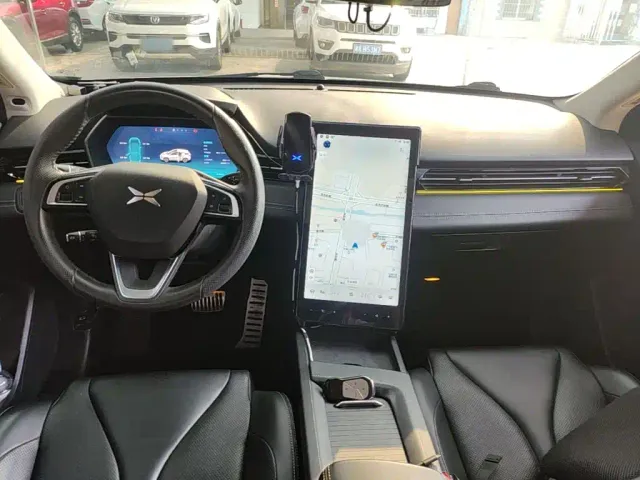 Xpeng G3 — Фото автомобиля 9