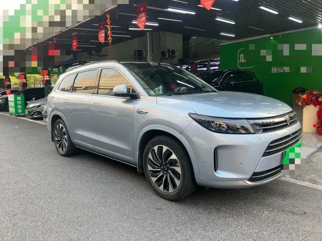 Aito M7 — Фото автомобиля 3