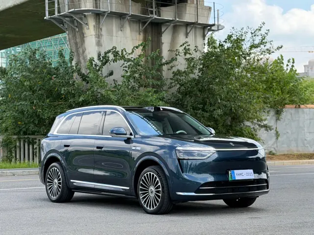 Aito M8 — Фото автомобиля 3