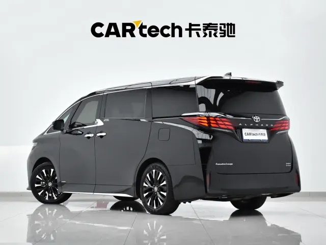 Toyota Alphard — Фото автомобиля 28