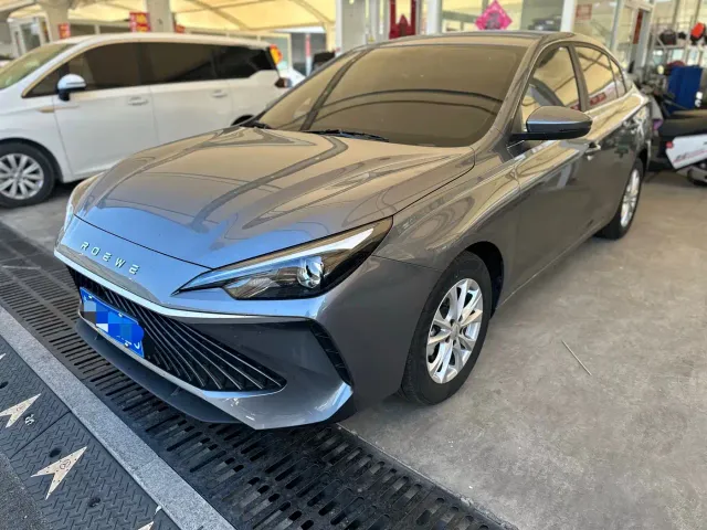 Фотография автомобиля — Roewe i5
