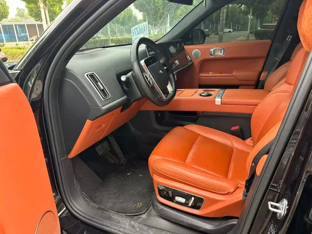 Li Auto L7 — Фото автомобиля 4