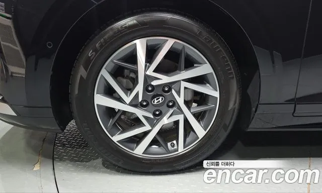 Hyundai Grandeur GN7 — Фото автомобиля 5