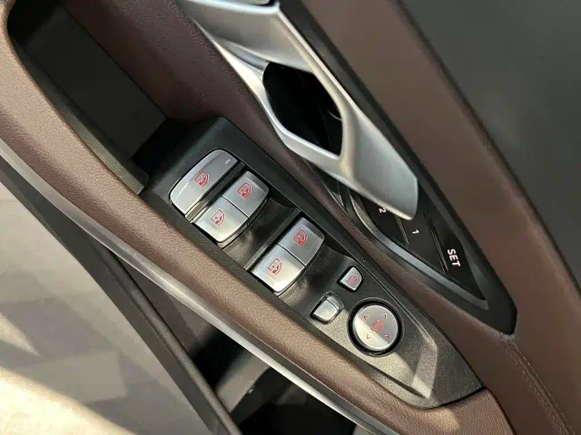 BMW 3 Series — Фото автомобиля 16