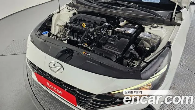 Hyundai Avante CN7 — Фото автомобиля 6