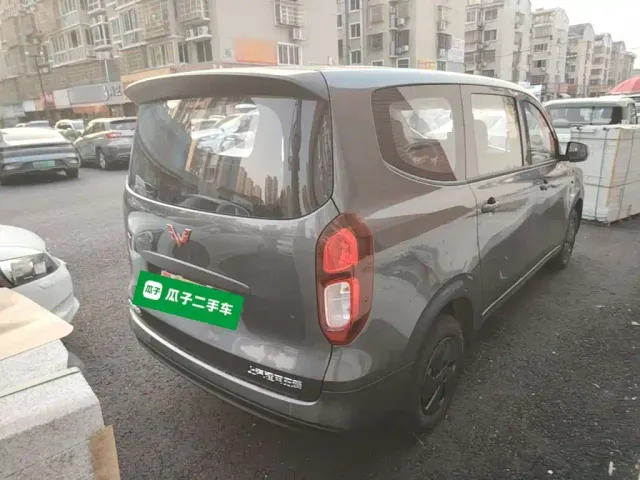 Wuling Hongguang — Фото автомобиля 6