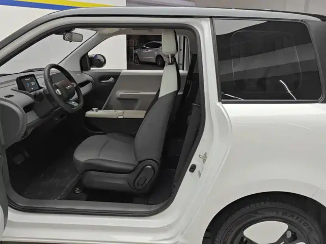Changan Lumin — Фото автомобиля 11