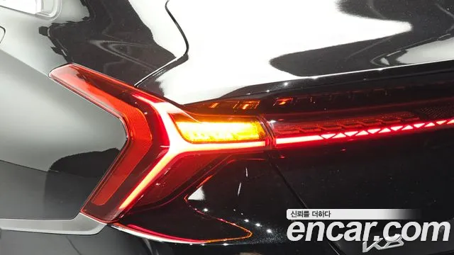 Kia K8 Hybrid — Фото автомобиля 8