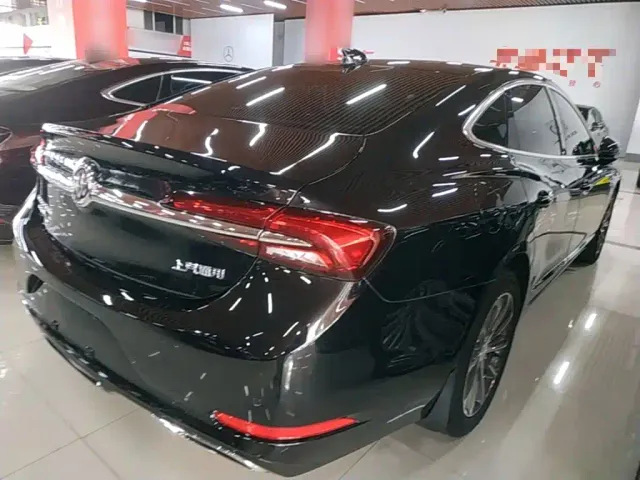 Buick LaCrosse — Фото автомобиля 6
