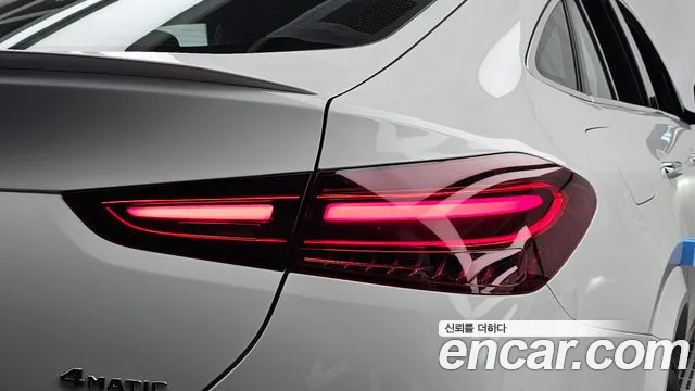 Mercedes-Benz GLE-Class — Фото автомобиля 8