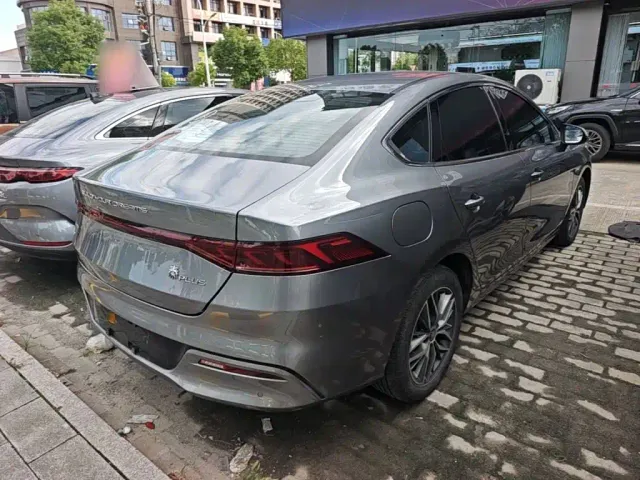 BYD Qin PLUS — Фото автомобиля 6
