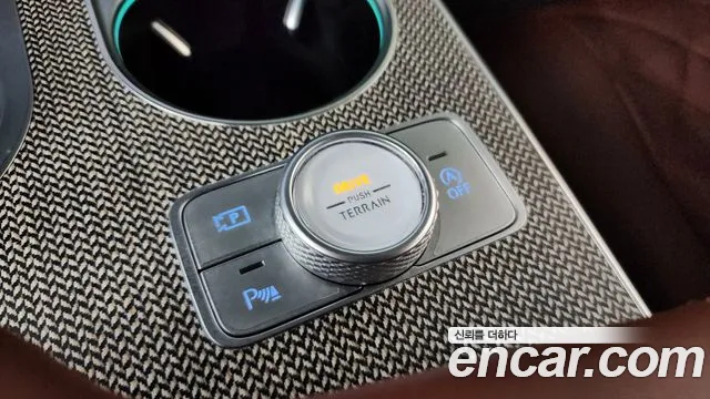Genesis GV80 2.5T Бензин AWD — Фото автомобиля 6