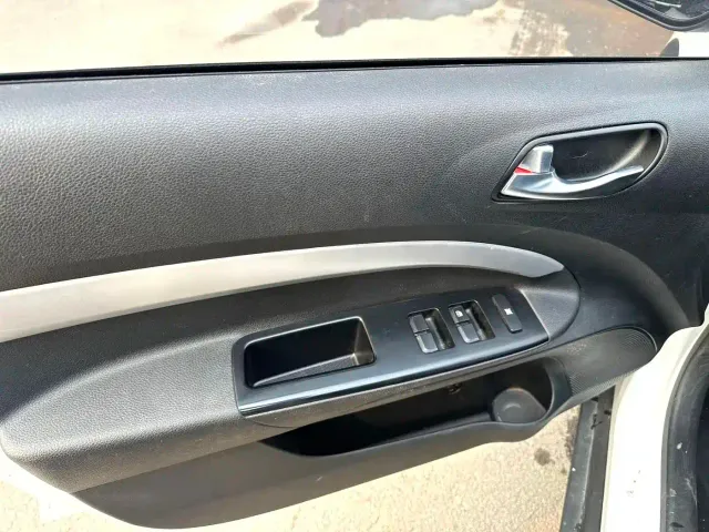 Kia KX1 — Фото автомобиля 10