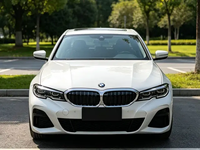 BMW 3 Series — Фото автомобиля 2