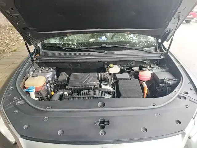 BYD Song Pro — Фото автомобиля 19