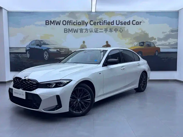 Фотография автомобиля — BMW 3 Series