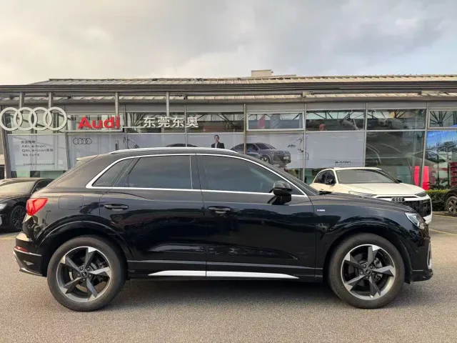 Audi Q3 — Фото автомобиля 8