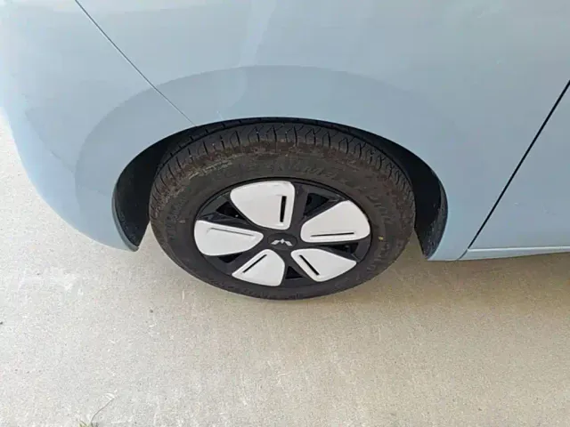 Wuling Hongguang Mini EV — Фото автомобиля 22