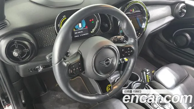 MINI Cooper Cooper Electric — Фото автомобиля 18