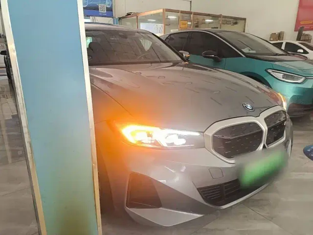 BMW i3 — Фото автомобиля 3