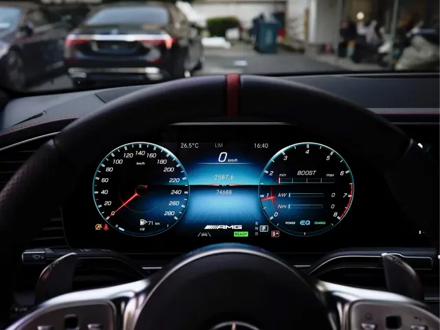 Mercedes-Benz GLE-Class AMG — Фото автомобиля 9