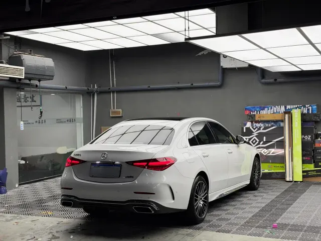 Mercedes-Benz C-Class — Фото автомобиля 12