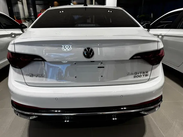 Volkswagen Sagitar — Фото автомобиля 4