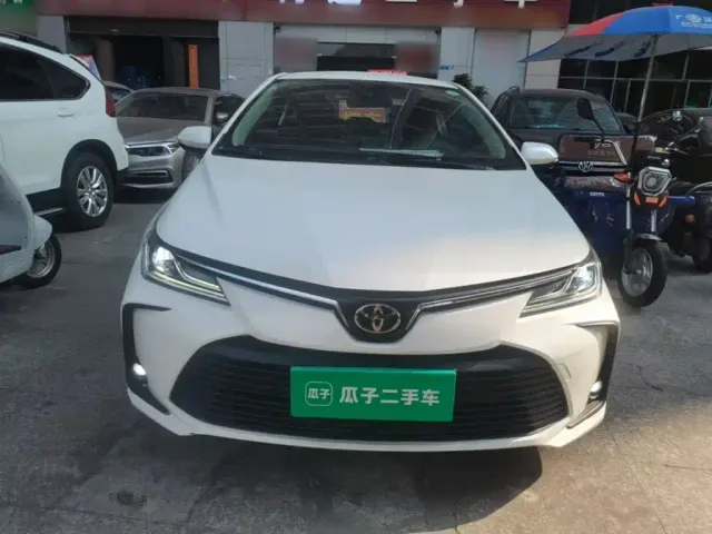 Toyota Corolla — Фото автомобиля 2