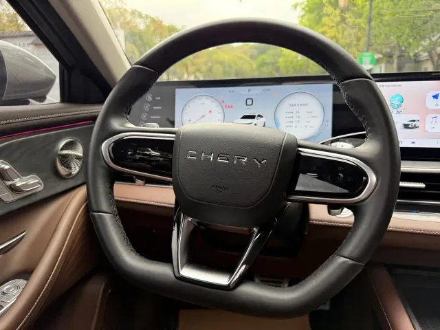 Chery Arrizo 8 — Фото автомобиля 11