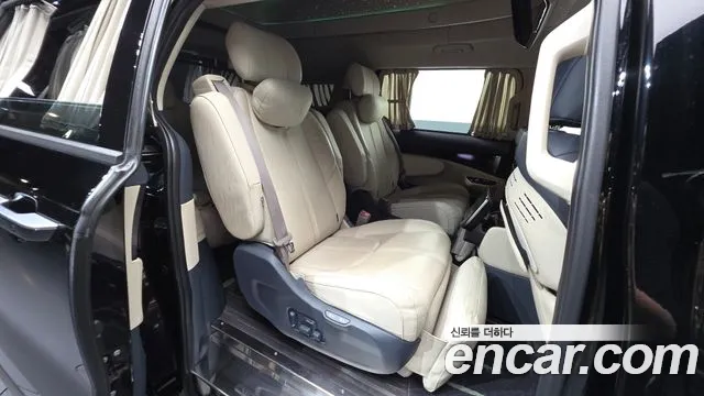 Kia Carnival Generation 4 — Фото автомобиля 18